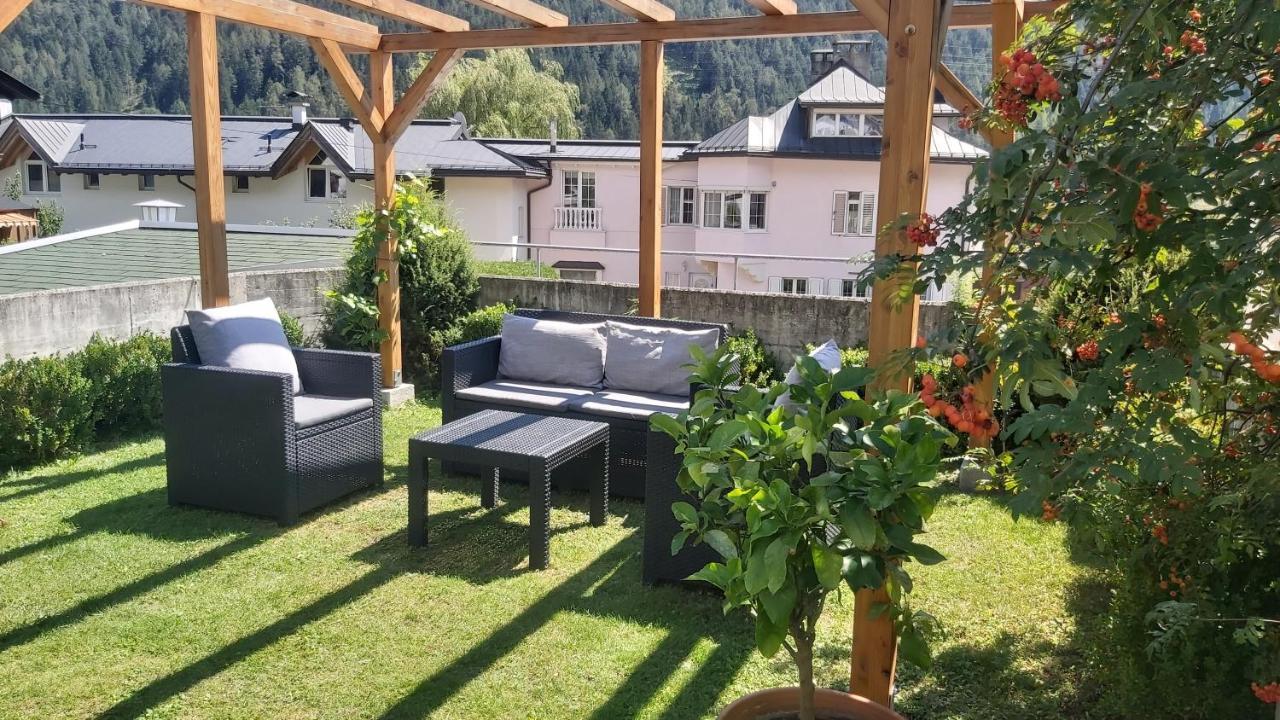 Adler Hotel-Pension Fulpmes Eksteriør bilde