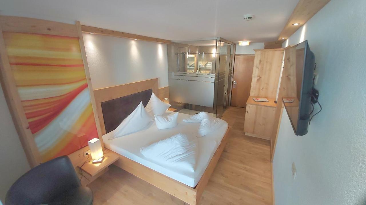 Adler Hotel-Pension Fulpmes Eksteriør bilde