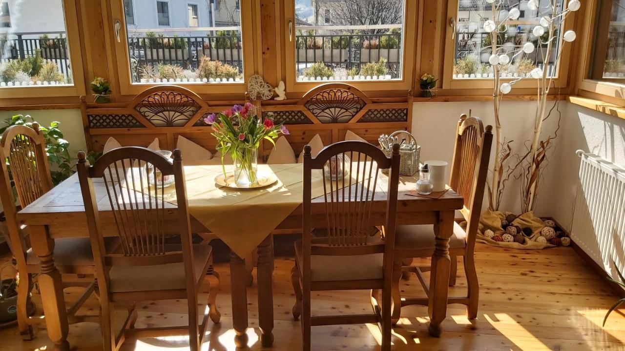 Adler Hotel-Pension Fulpmes Eksteriør bilde