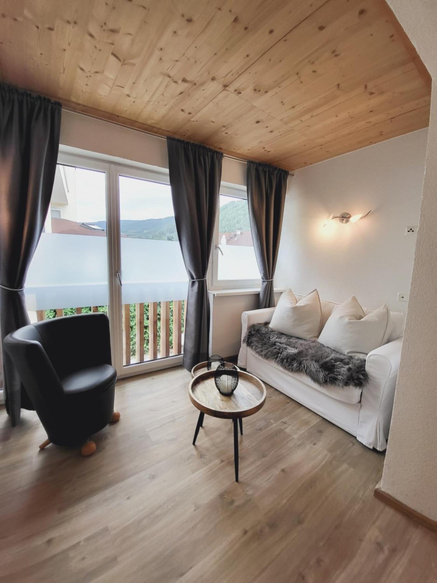 Adler Hotel-Pension Fulpmes Eksteriør bilde